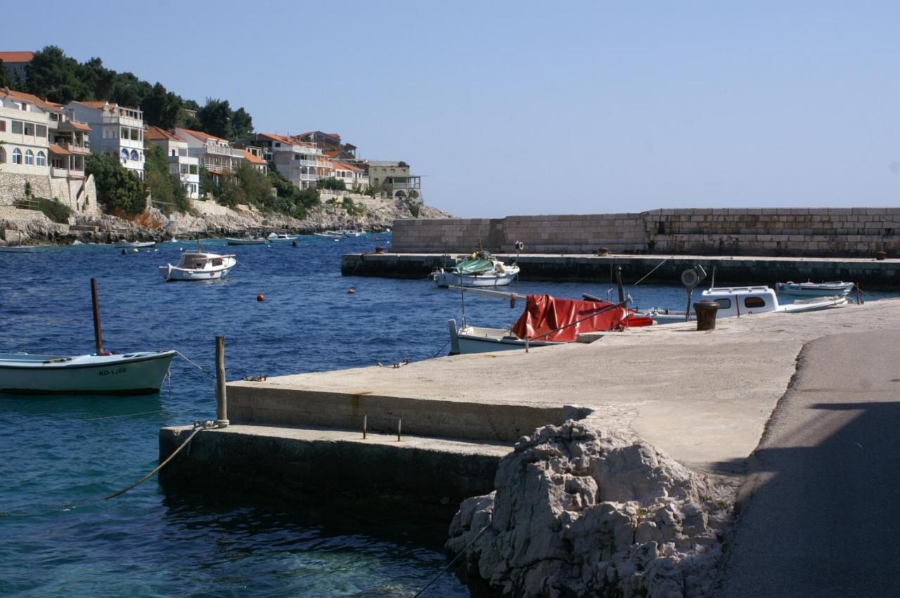 Apartments By The Sea Zavalatica, Korcula - 546 Exterior foto