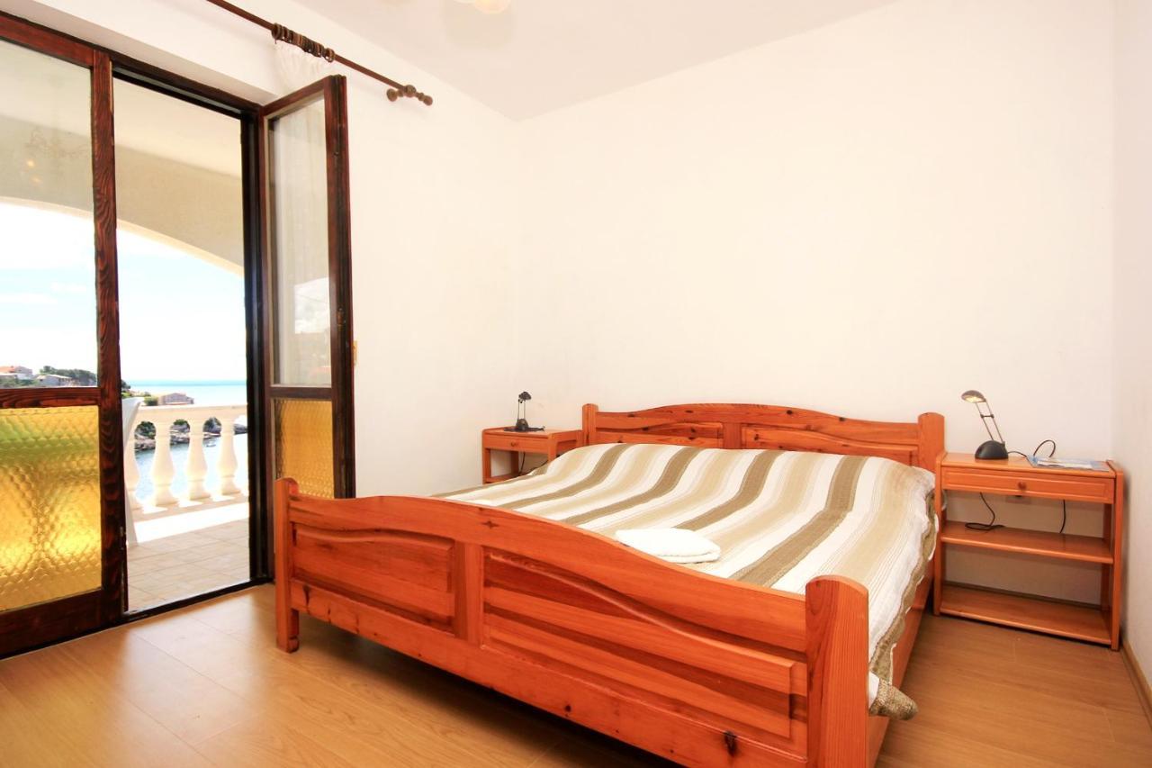 Apartments By The Sea Zavalatica, Korcula - 546 Exterior foto